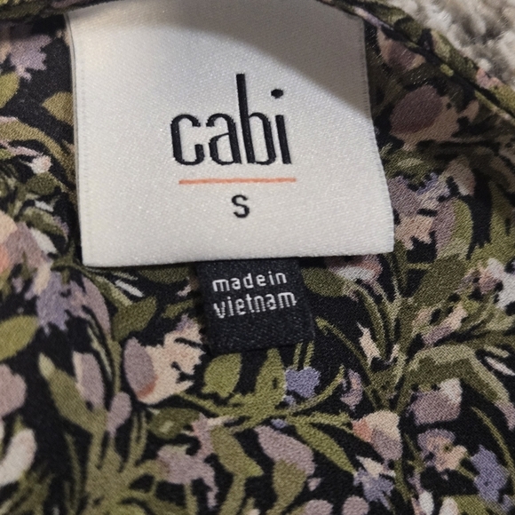 Cabi Chorus Green Purple Ditsy Field Blouse Size Small #4161 - Picture 6 of 6